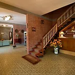 Oda ve Kahvaltı Versilia 4*