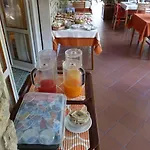 Oda ve Kahvaltı Versilia