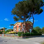 Versilia 4* Lido di Camaiore