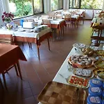 Versilia Oda ve Kahvaltı Lido di Camaiore