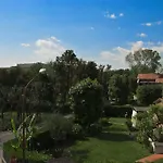 Versilia Oda ve Kahvaltı Lido di Camaiore