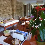 Oda ve Kahvaltı Versilia Lido di Camaiore