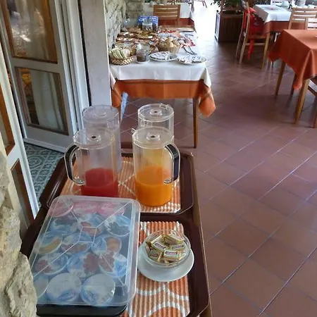 Versilia 2* Лидо-ди-Камайоре